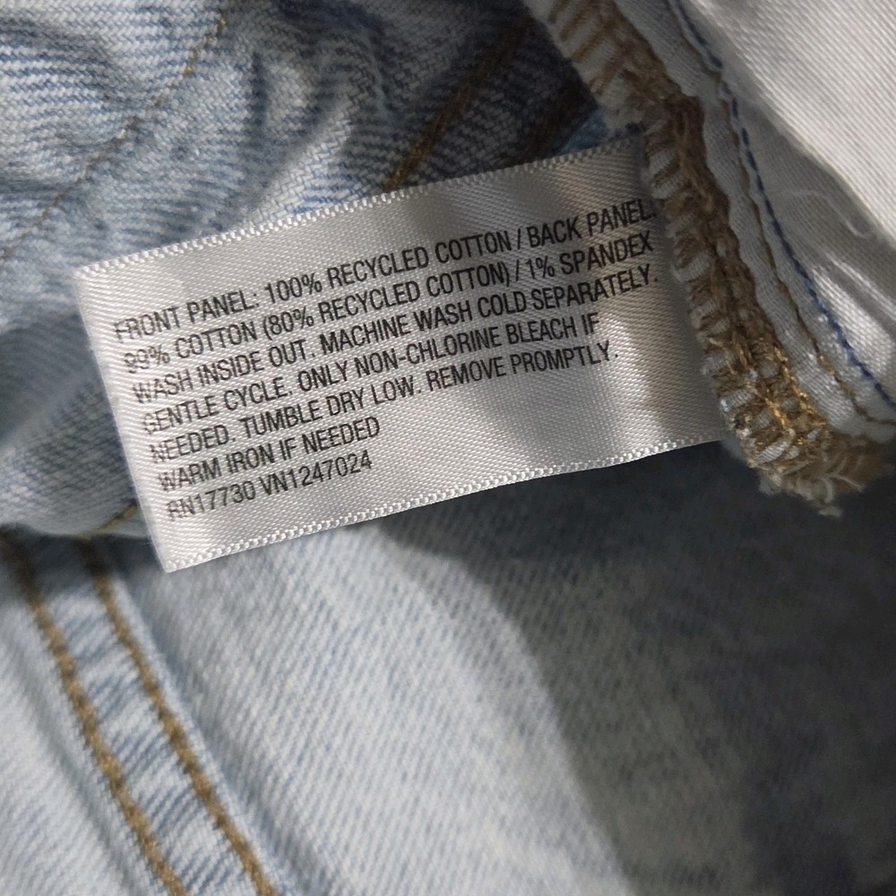 Wild Fable Women's Wide-Leg Jeans Size 6 Light Wash Blue Distressed 5-Pocket - Picture 4 of 9